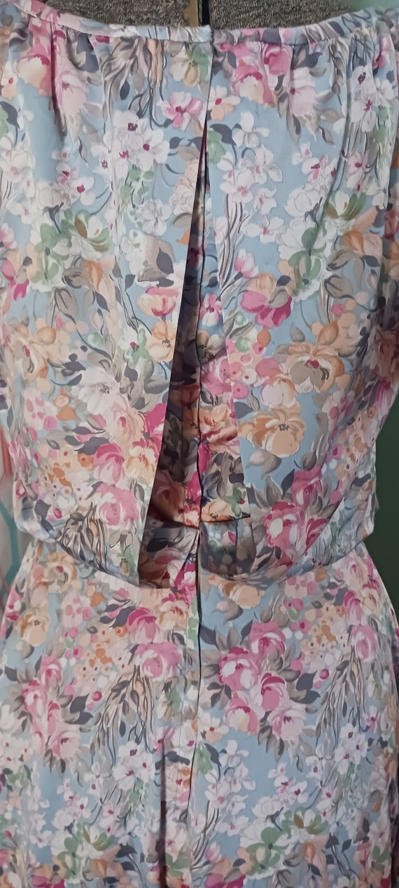 Spring Floral Dress - image 3