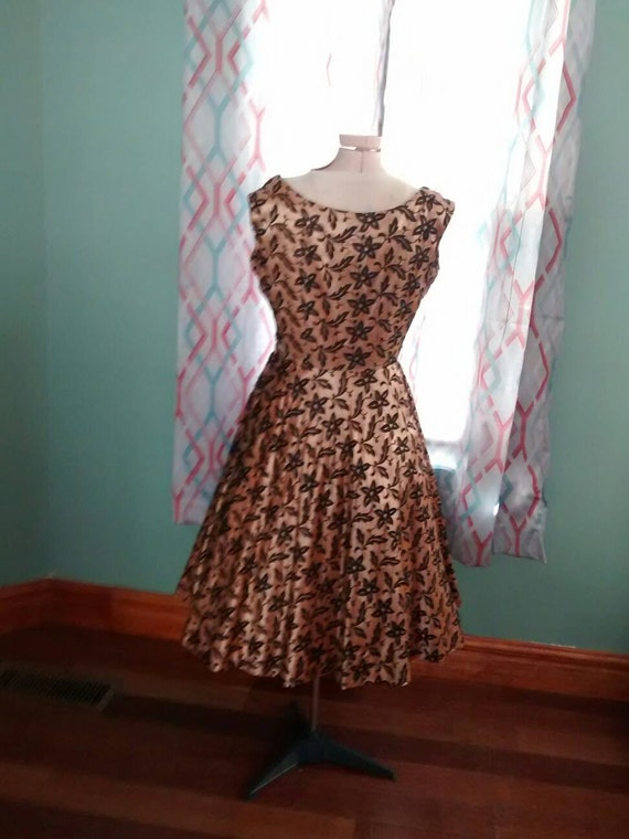 1950s  Black and Peach  Party Dress - image 3