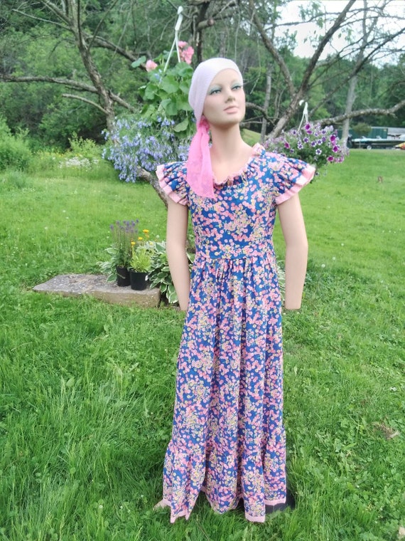 Flower Child Cottagecore Maxi Dress - image 6