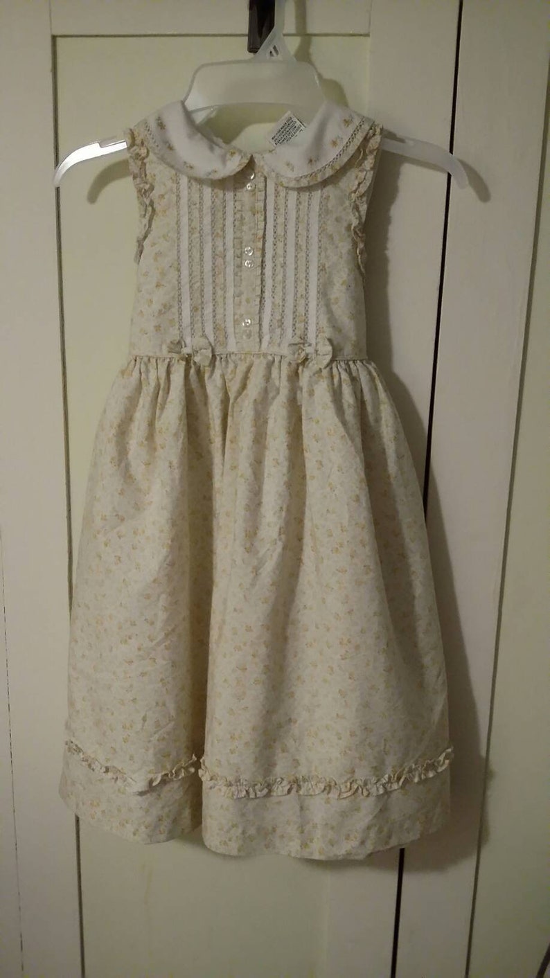 Lovely Little Laura Ashley Dress Size 5