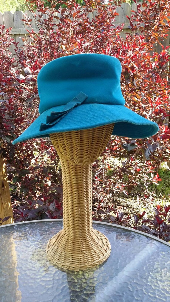 Turquoise Velveteen Wide Brimmed Hat - image 4