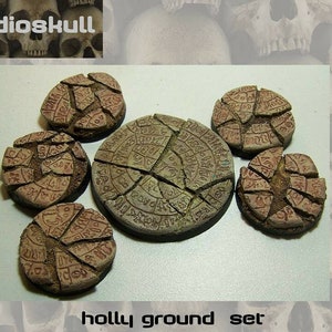 40mm & 60mm resin round bases  Holly ground set 6 pcs