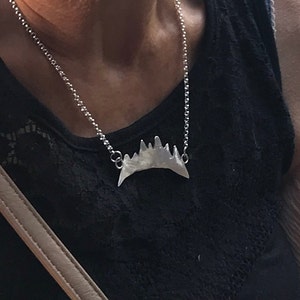 925 Solid Silver Mountain necklace/pendant