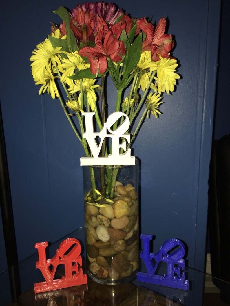Philadelphia Love Statue for Flower Bouquet!