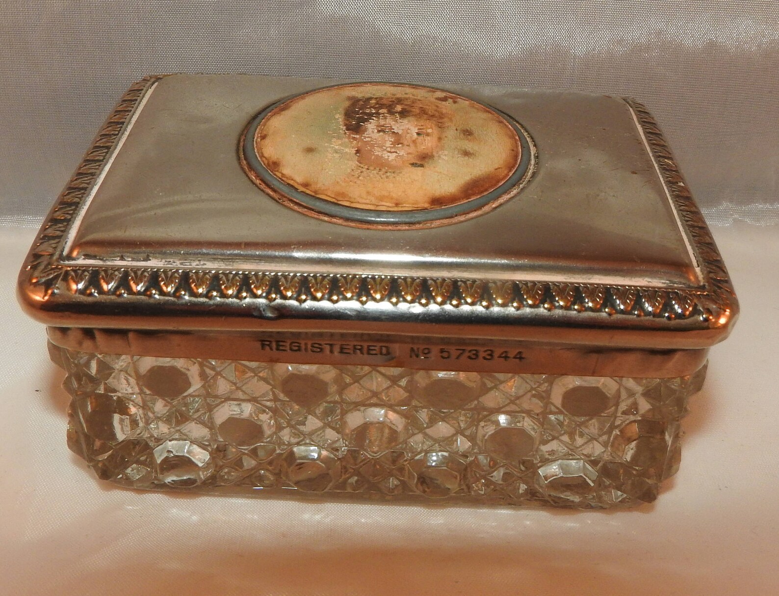 Vintage Crystal Glass Trinket Box With Silver Decorated Lid Etsy UK