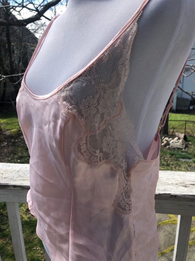 small vintage victoria secret crop top cami.