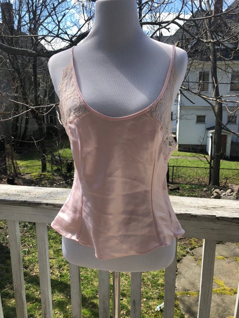 small vintage victoria secret crop top cami.