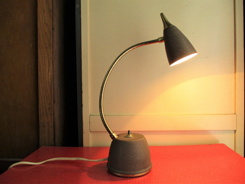 Desk Lamp Adjule Gooseneck Metal 50s 60s Taupe Brown Textured Enamel Mid Century Mod Space Atomic Age Wall Hanging Too
