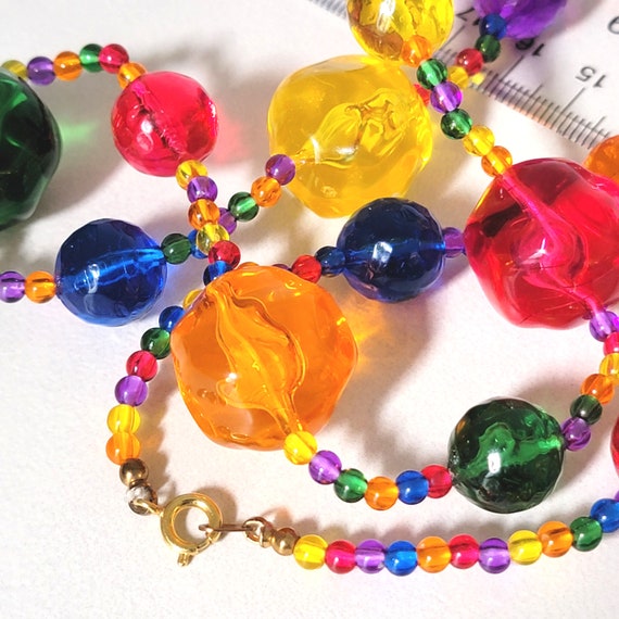 Vintage chunky rainbow necklace, big acrylic plas… - image 7