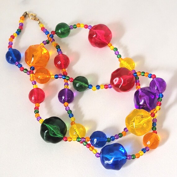 Vintage chunky rainbow necklace, big acrylic plas… - image 10