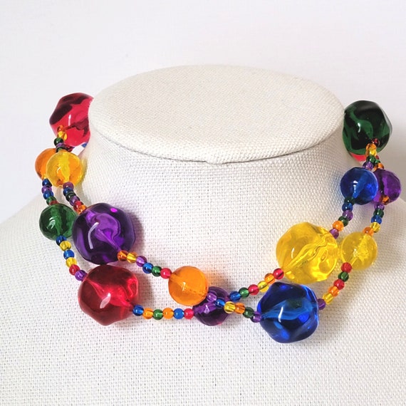 Vintage chunky rainbow necklace, big acrylic plas… - image 2
