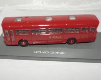 Corgi British Bus//Coach Bedford OB Whittaker Tours /"West Bromich/" 97109 New