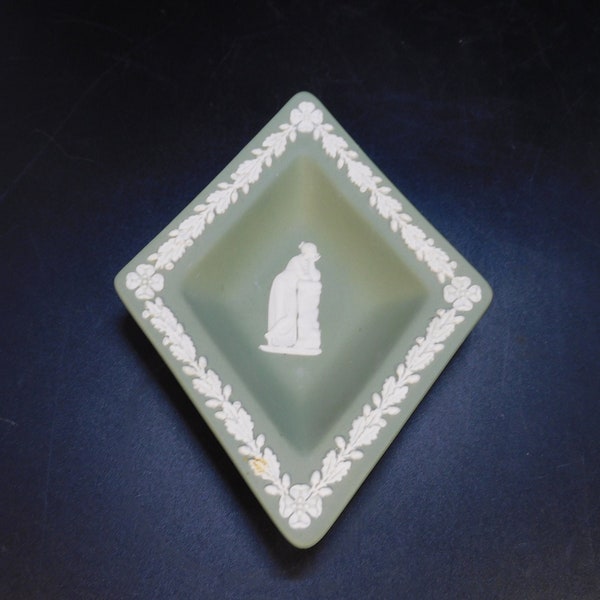 WEDGWOOD Green Jasperware Bas Relief Rhombus Trinket Dish, 1972