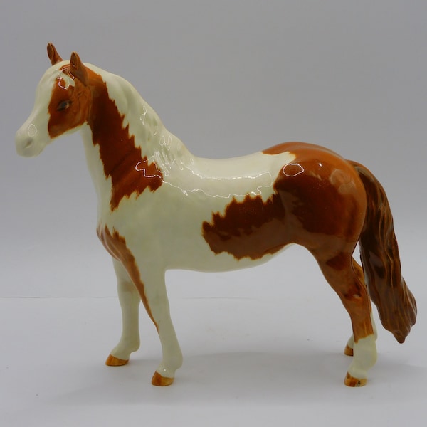 Beswick Pinto Skewbald Pony, Model no.1373, Brown and White, Standing Looking left, Rare find