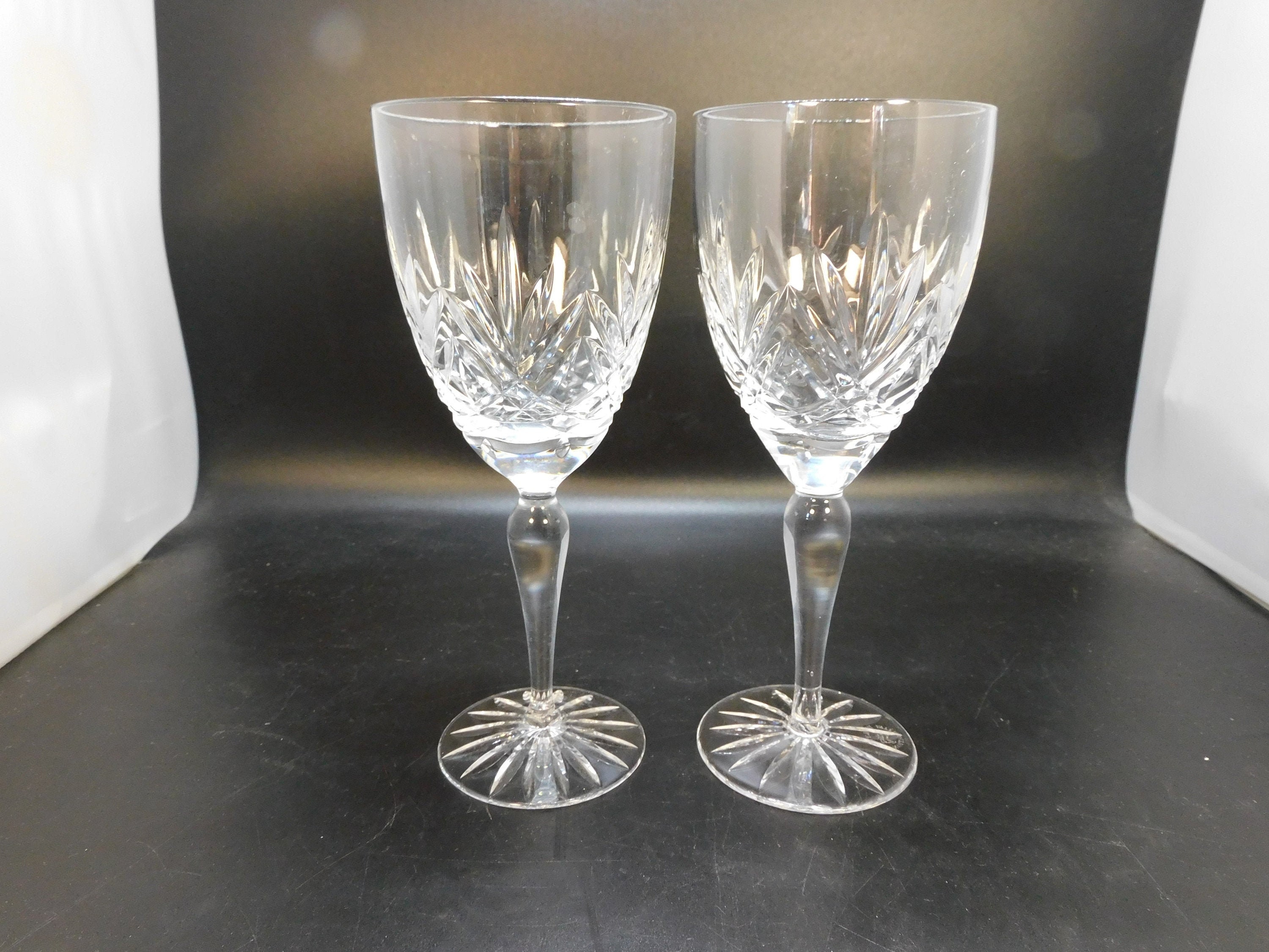 Copas de vino de cristal cortado, Stemware vintage, Juego de 2, Elegante  vintage De vidrio de corte moderno -  México