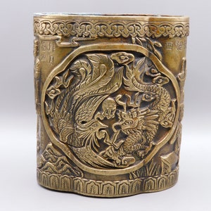 Chinese Bronze Pot, Dragon decoration, Makers mark to base