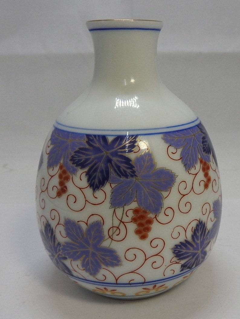 Chinese Vase Chinese Markings to Base Etsy UK