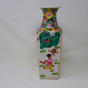 Japanese Famille Verte Tapered Dragon Vases