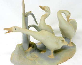 Lladro Feeding the Pigeons #5428 Matte Finish - Etsy