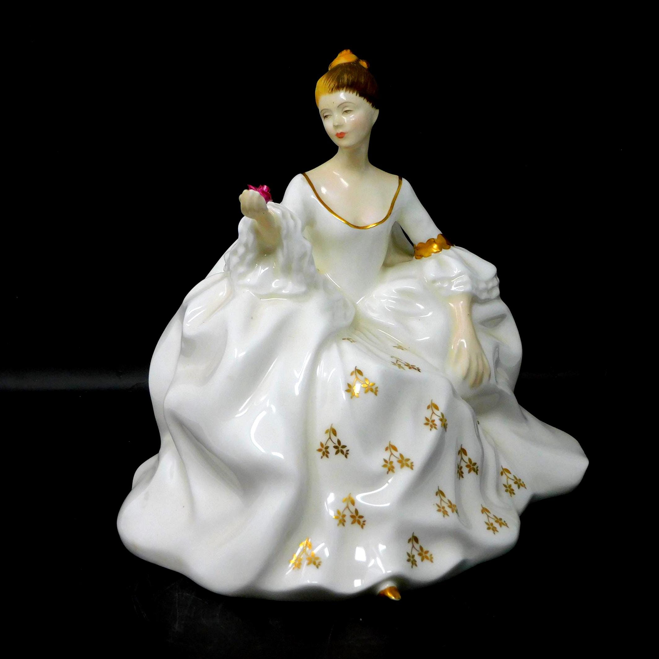 ロイヤルドルトン　フィギュリン　マイラブ　HN2339 陶器人形　フィギュア Royal Doulton, My Love, Hn2339, - Etsy