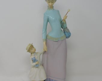 Vintage Lladro Lady with Girl Figurine: Glazed Porcelain, 14", Retired