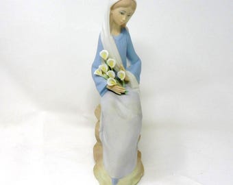 Lladro Porcelain Figurine 