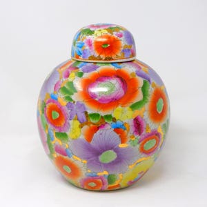 Large Vintage Chinese Ginger Jar with Lid, Hand Painted Floral Design, Multi Coloured, 21cm, Made in China, Decorative Pot