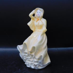 Coalport Figurine &quot;Bonnie Lass&quot; by John Bromley | 1992 Fine Bone China | Lemon & Gold | 5” Tall | Collectible English Lady Figurine, Rare