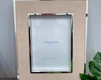 Wedgwood Grace Silver Plated Photo Frame | Cream Leather, 8x10 Wedding Gift