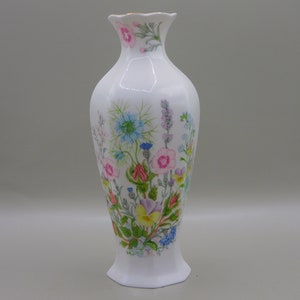 Vintage Aynsley Wild Tudor 7 inch vase.