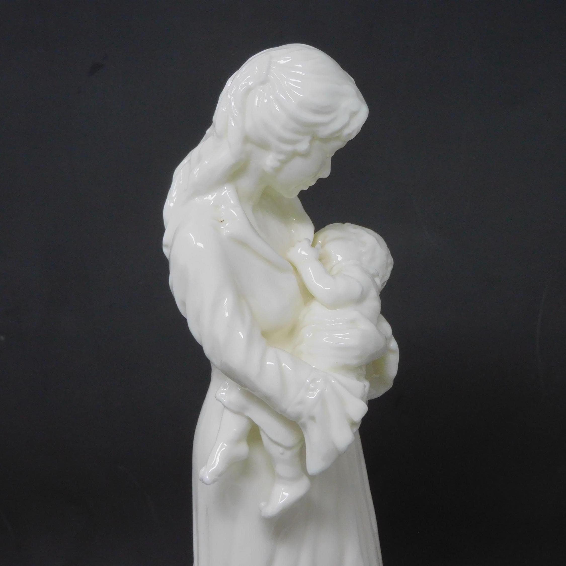 Royal Worcester “sweet Dreams” Figurine – Maureen Halson, 1988