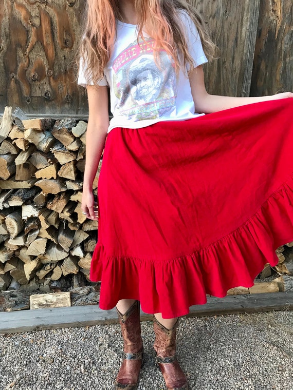 SALE! Red Corduroy Skirt/ Vintage Midi Square Dan… - image 2