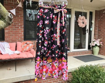 Vintage Sears Floral Skirt/ 70s Maxi Skirt/ Black, Pink Flowers