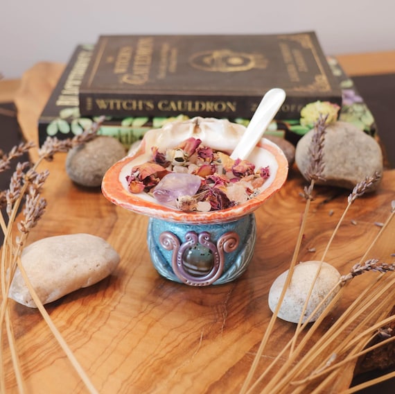 SALT CELLAR Offering Holder: Full Moon Himalayan Salt, Rose & Lavender