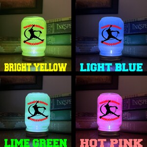 3 Up 3 Down Softball Pitcher Nightlight imagen 2