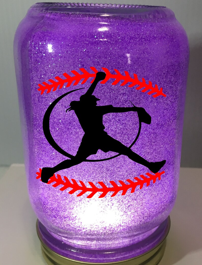 3 Up 3 Down Softball Pitcher Nightlight imagen 6