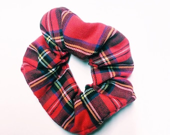 Scottish plaid scrunchie