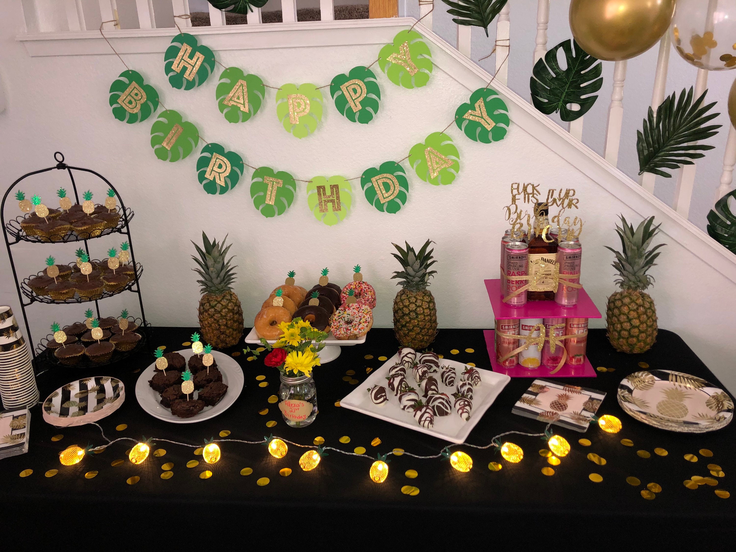 JENSENLIN Summer Party Banner - Glitter Fun In The Sun Decoration, Hawaiian Theme, Green/Yellow/Blue - View #4