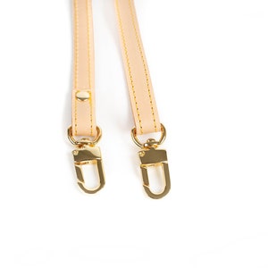 Louis Vuitton shoulder strap Beige Leather ref.872179 - Joli Closet