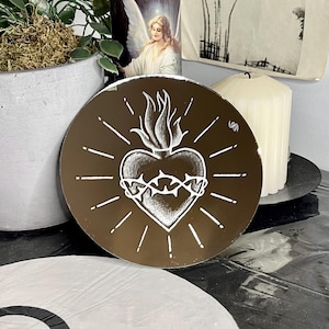 Specchio decorativo Sacro Cuore inciso a mano