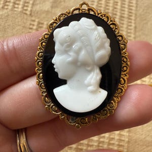 Vintage Pin Brooch Pendant Combo Gold toned  Oval Cameo  Black and White