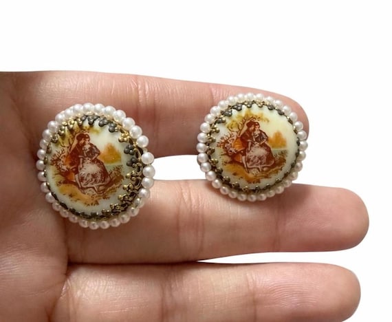 vintage west Germany porcelain pastoral clip earrings