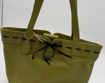 Y2K 00s Vintage Lime Green Leather Twin Handle Bag by Francesco