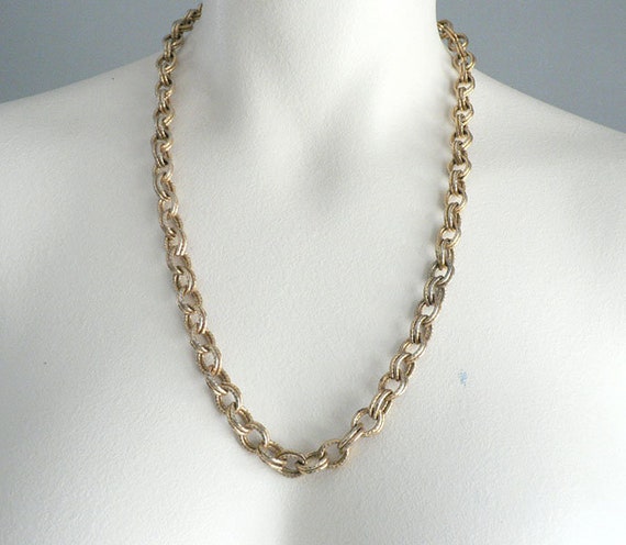 Chunky Gold Chain Necklace - image 4