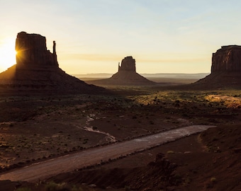 Desert Landscape Photography, Rustic Wall Art, Navajo Artwork, Southwest Nature Photo, Red Rocks Landscape, Monument Valley Print, Sun Rays