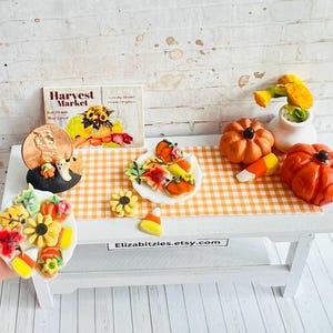 Miniature Autumn/ Thanksgiving Cookies (8)on Plate 1:12 scale