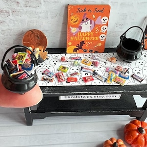 Dollhouse Trick or Treat Cauldron Candy Set 1:12 scale