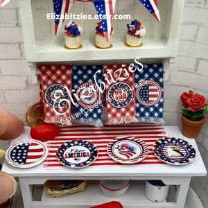 Dollhouse Patriotic Plates( set of 4) 1:12 scale Dollhouse size