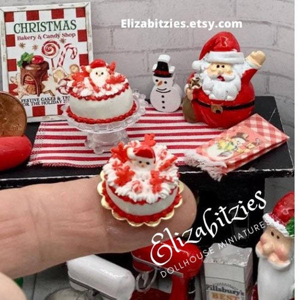 Miniature Christmas Santa  Snowflake Cake 1:12 scale