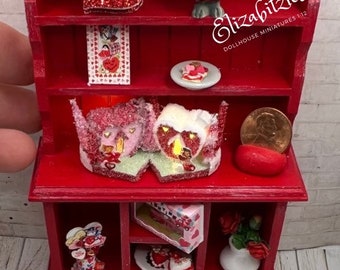 Valentines Dollhouse miniature glittered Double Heart Putz Houses